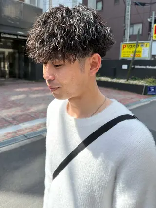 ショート パーマ メンズ/パーマ 代表　岡　大斗のヘアスタイル