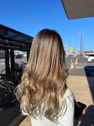 ロング カラー 💫カットパーマ💫 伊原虎太郎のヘアスタイル