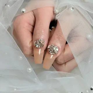 ネイル 𝐴𝑘𝑎𝑟𝑖 🤎のネイルデザイン