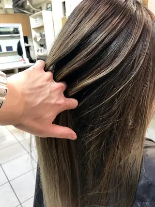 ロング 🔍髪質改善診断🔎 長山　 シュンスケのヘアスタイル