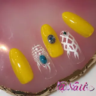 ネイル 小尾 栞のネイルデザイン