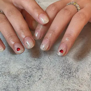 ネイル Ami 🦥のネイルデザイン