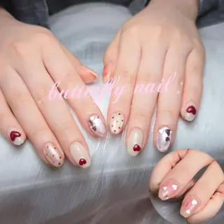 ネイル 蝶々ネイル サロンのネイルデザイン