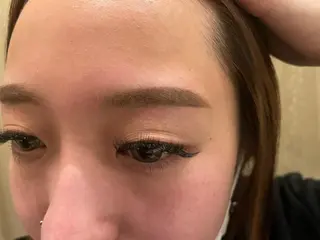 アイブロウ RAD心斎橋山本 莉子のマツエク・マツパデザイン