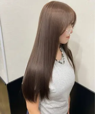ロング カラー 渋谷🖤 艶髪🖤透明感カラーのヘアスタイル