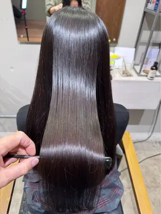 ロング 安藤 里奈のヘアスタイル