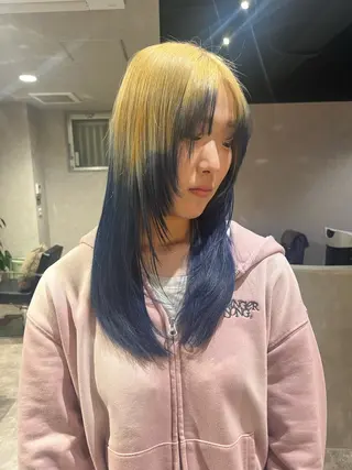 ロング yuumi/大濠🪷 レイヤー/ハイトーンのヘアスタイル