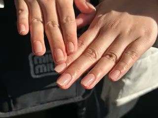 ネイル ROSANNNA 栁川のネイルデザイン