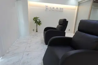 F room UMEDAのマツエク・マツパデザイン