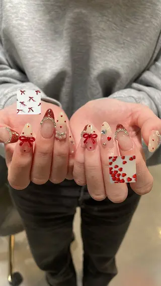 セミロング LBnail.sae /おえかきネイルのネイルデザイン