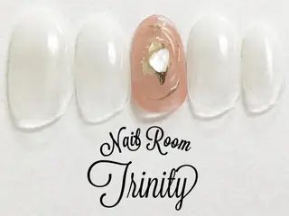 ネイル Trinity staffのネイルデザイン