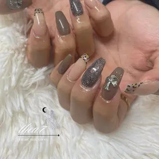 ネイル thea.7 【テアナ】のネイルデザイン