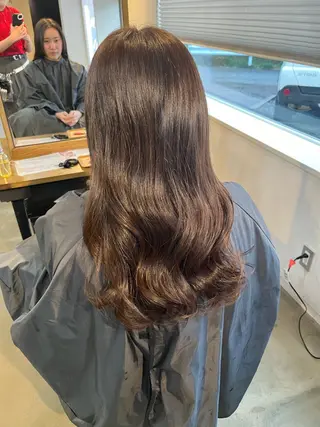 カラー 本木下朋花/髪質 改善×ダブルカラーのヘアスタイル