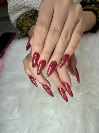 ネイル H'ami Nail Salon所属・りか 長さ出しのネイルデザイン