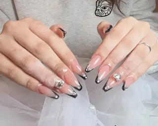 ネイル Mio Nail Salon所属・MIO Nailのネイルデザイン