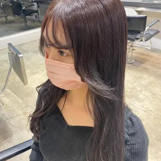 ロング カラー パーマ ヘアアレンジ youres hair東新宿店所属・新宿⌇韓国風ヘア ⌇透明感カラーのヘアスタイル