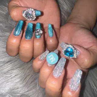 ネイル feel ♡︎ remiのネイルデザイン