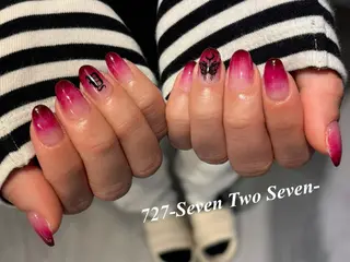 ネイル 727 nailのネイルデザイン