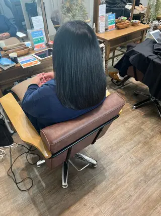 セミロング カラー ブリーチ/髪質改善/ レイヤー/YUTO‎のヘアスタイル