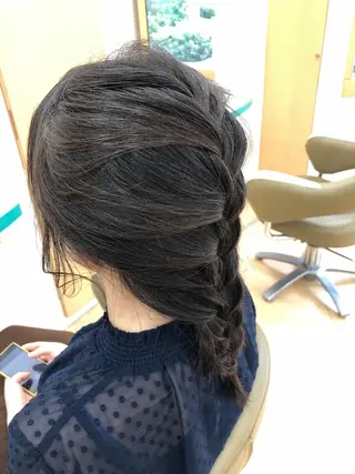 ミディアム ヘアアレンジ 福原 亜祐美のヘアスタイル