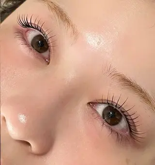 マツエク・マツパ MeMe & 医療提携エステ屋所属・天神 まつ毛パーマ エクステ🌻花楓のマツエク・マツパデザイン