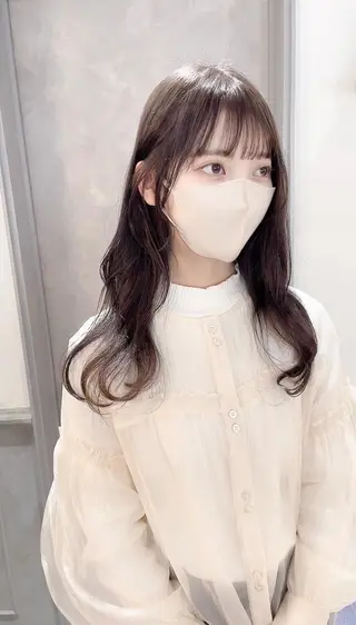 セミロング カラー misaki🎀 まろみ透け感カラーのヘアスタイル