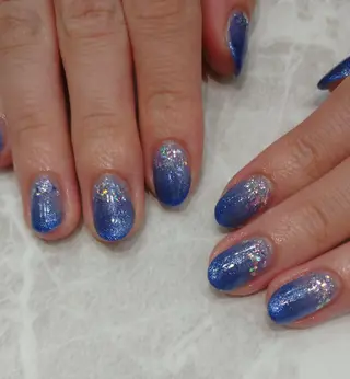 ネイル 會田 瑠衣のネイルデザイン