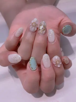 ネイル エムズ ハヤシのネイルデザイン