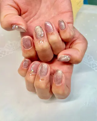 ネイル 新宿ネイルサロン ジェミディローサ所属・新宿ネイルサロン ジェミディローサのネイルデザイン