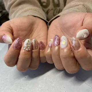 ネイル PALMNAIL所属・次田 春花のネイルデザイン