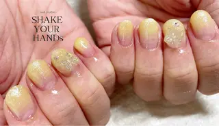ネイル ネイルスタジオ シェイクユアハンズのネイルデザイン