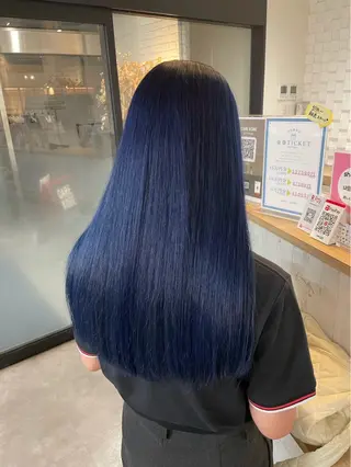 セミロング カラー CARE ．KOBE所属・京谷 日向のヘアスタイル