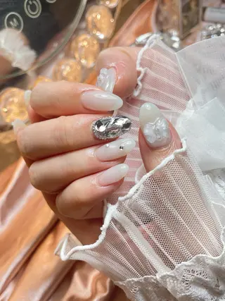 ネイル 23時まで❤︎韓国、 ワンホンネイルのネイルデザイン