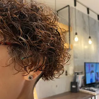 ショート パーマ SANDRO所属・SANDRO eno☺︎のヘアスタイル