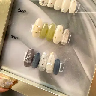 ネイル ウシク ミユキのネイルデザイン