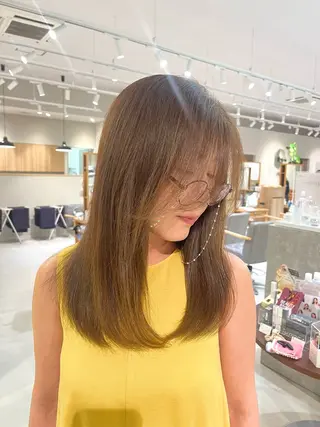 セミロング カラー 森 理音のヘアスタイル
