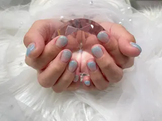 ネイル かわいいは正義　南越谷店所属・Lunon Miyuuのネイルデザイン