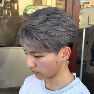 カラー メンズ GISELA サリナのヘアスタイル