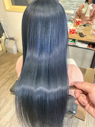 セミロング カラー ワタイショウタ 髪質改善✨眉毛サロンのヘアスタイル