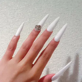 ネイル Atelier Violetteのネイルデザイン