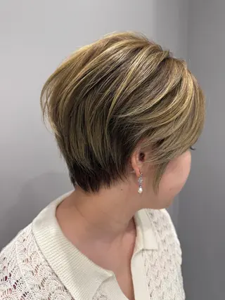 ショート カラー Agu hair unu所属・轡田 くつわだのヘアスタイル