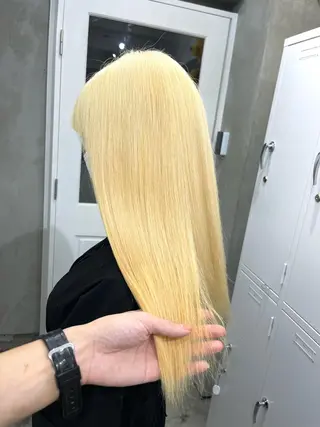 カラー 渋谷🎨ハイトーン× エクステ🎨レンのヘアスタイル