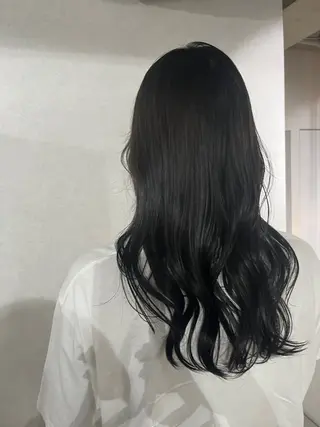 セミロング カラー anon Loemのヘアスタイル