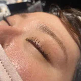 マツエク・マツパ メンズパーマ眉毛 特化アユム🔥のヘアスタイル