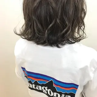 ミディアム riho/ブリーチ/ デザインカラー/辻堂のヘアスタイル
