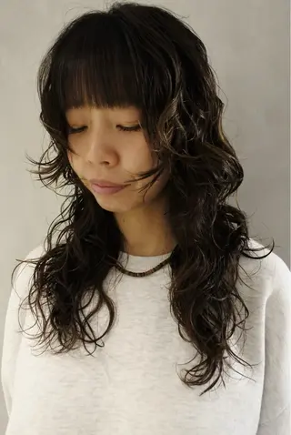 ロング パーマ remi ボブレイヤー/パーマのヘアスタイル