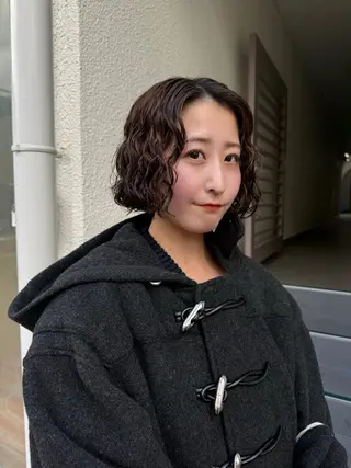 ミディアム パーマ souko.所属・葵 音のヘアスタイル
