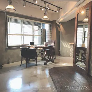 ショート lasPAVILION-ラスパビリオン-所属・las PAVILIONのヘアスタイル