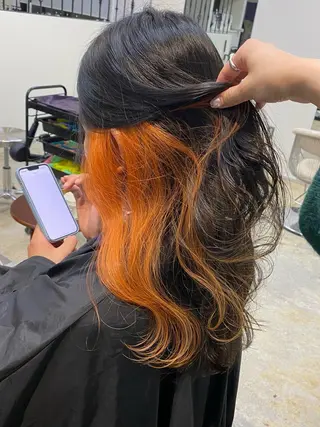 ロング カラー ヘアアレンジ souco/ moenoのヘアスタイル