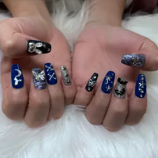 ネイル UnFLAIR KASUMIのネイルデザイン